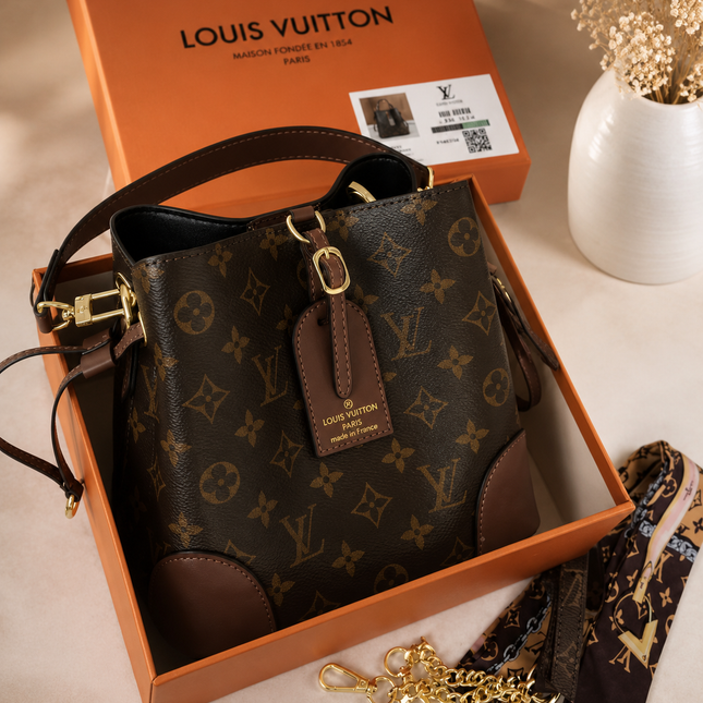 Louis Vuitton Bucket Bag AAA Quality