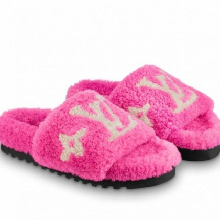 Louis Vuitton Fluffy Slippers