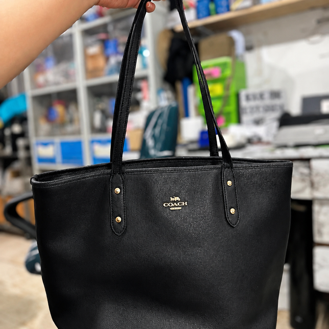 Coach Signature Tote Bag – Good Quality