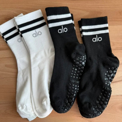 ALO ANTI-SLIP GRIP SOCKS – GOOD QUALITY